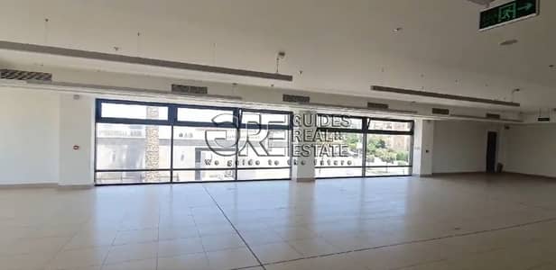 صالة عرض  للبيع في الشيخ زايد، الجيزة - 2. jpg