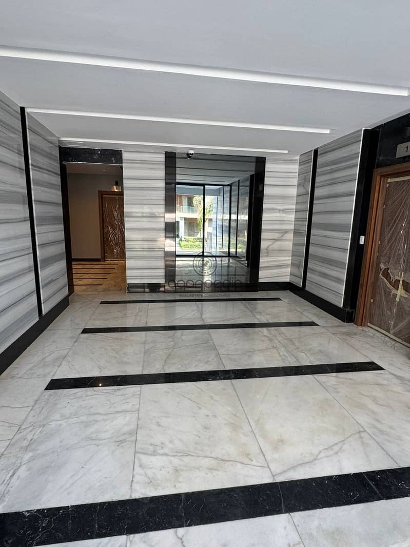 4 WhatsApp Image 2025-10-01 at 10.16. 17 AM (2). jpeg