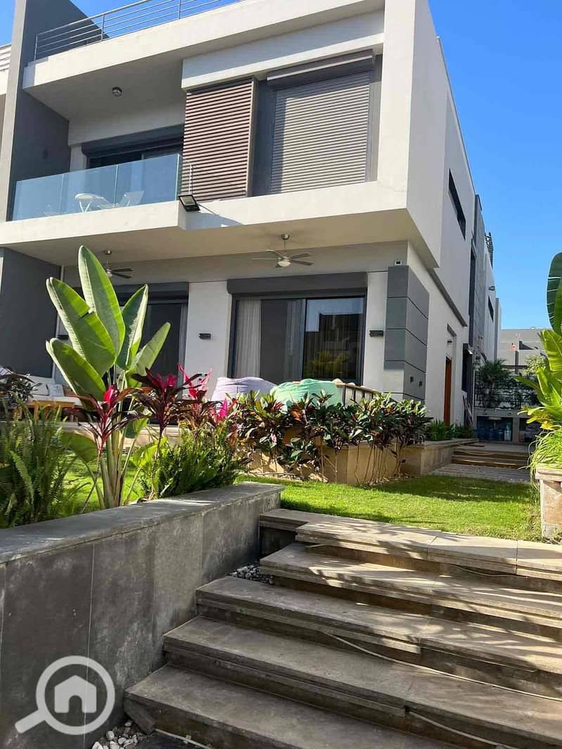 IMG_6043. jpg IMG_6043. jpg