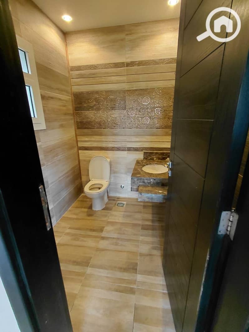 14 WhatsApp Image 2025-11-05 at 18.19. 36_1d0a6d3e. jpg