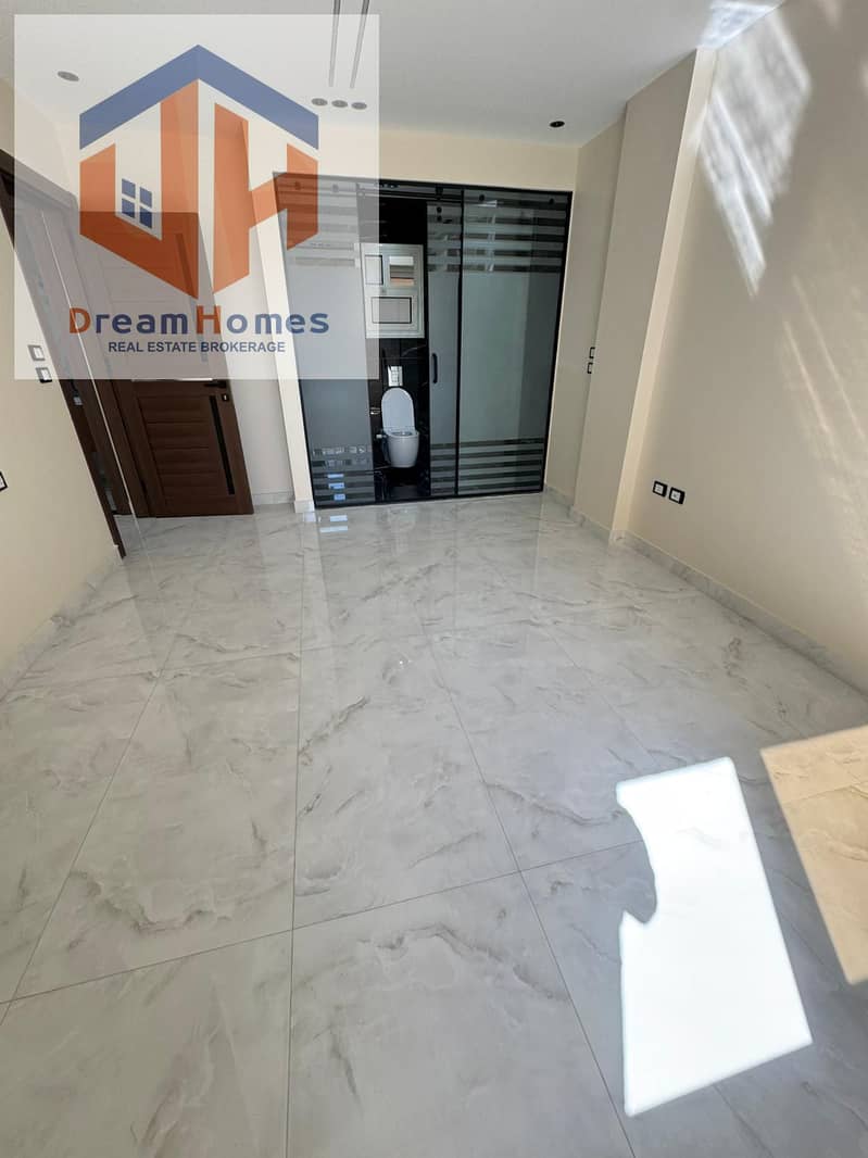 9 a107da7f-2720-40d9-9476-1383efe3bb23. jpg