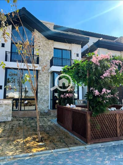 تاون هاوس 4 غرف نوم للبيع في القاهرة الجديدة، القاهرة - IMG-20250826-WA0187. jpg