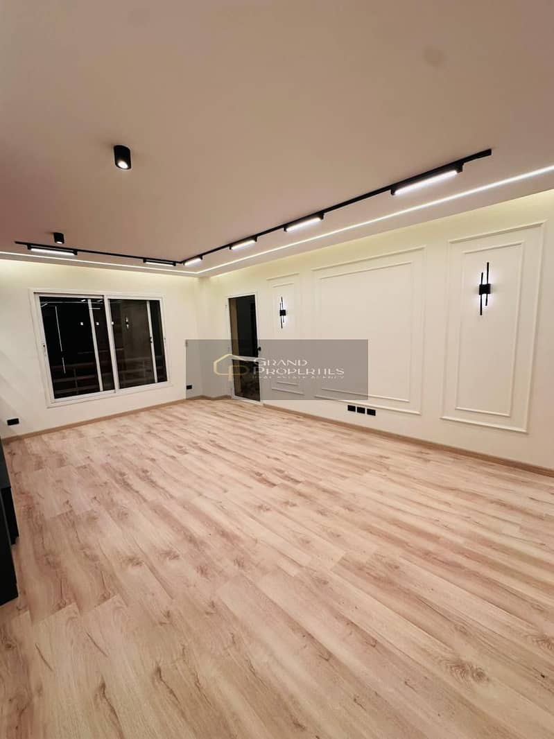 11 c3752c23-94bf-4e02-b6cd-600f9db47f9f. jpg