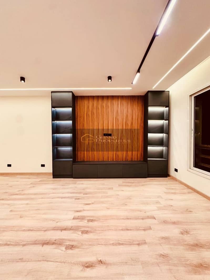 20 640c84f3-fa48-4f28-a2f0-1dcab25fee4f. jpg