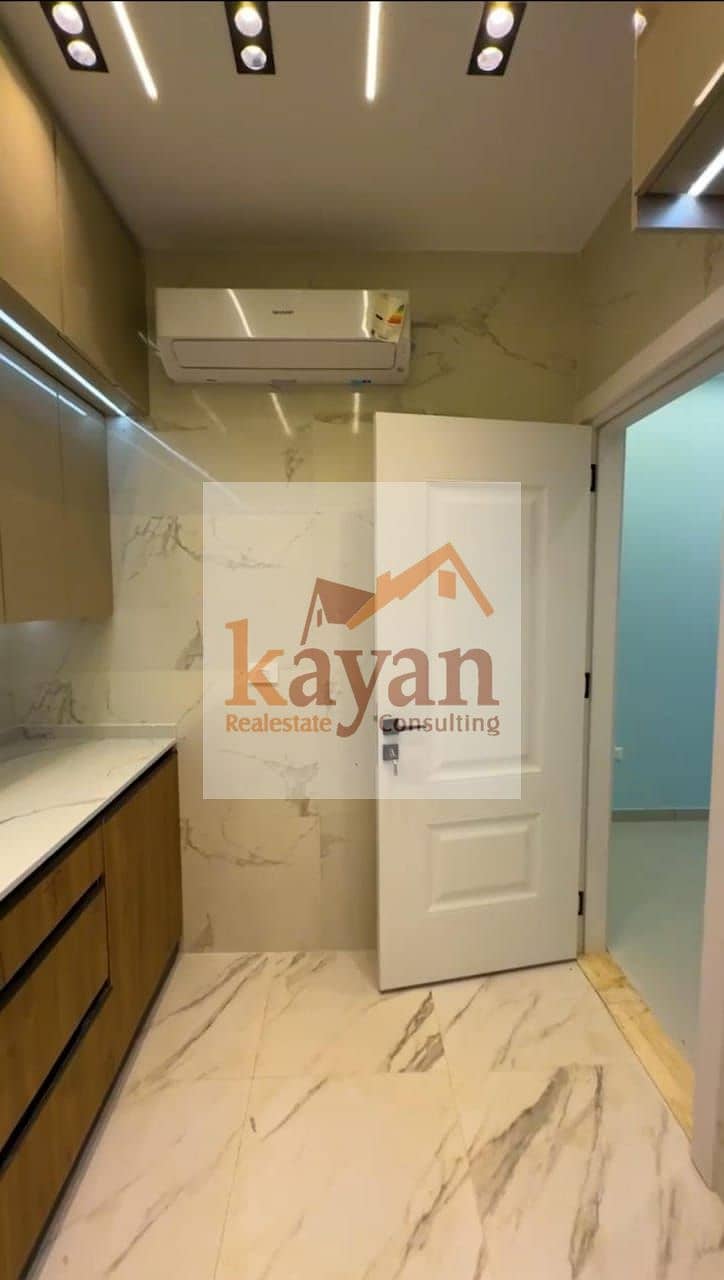 8 38429bd4-b3b2-44b2-8f11-fdae0b743264. jpg