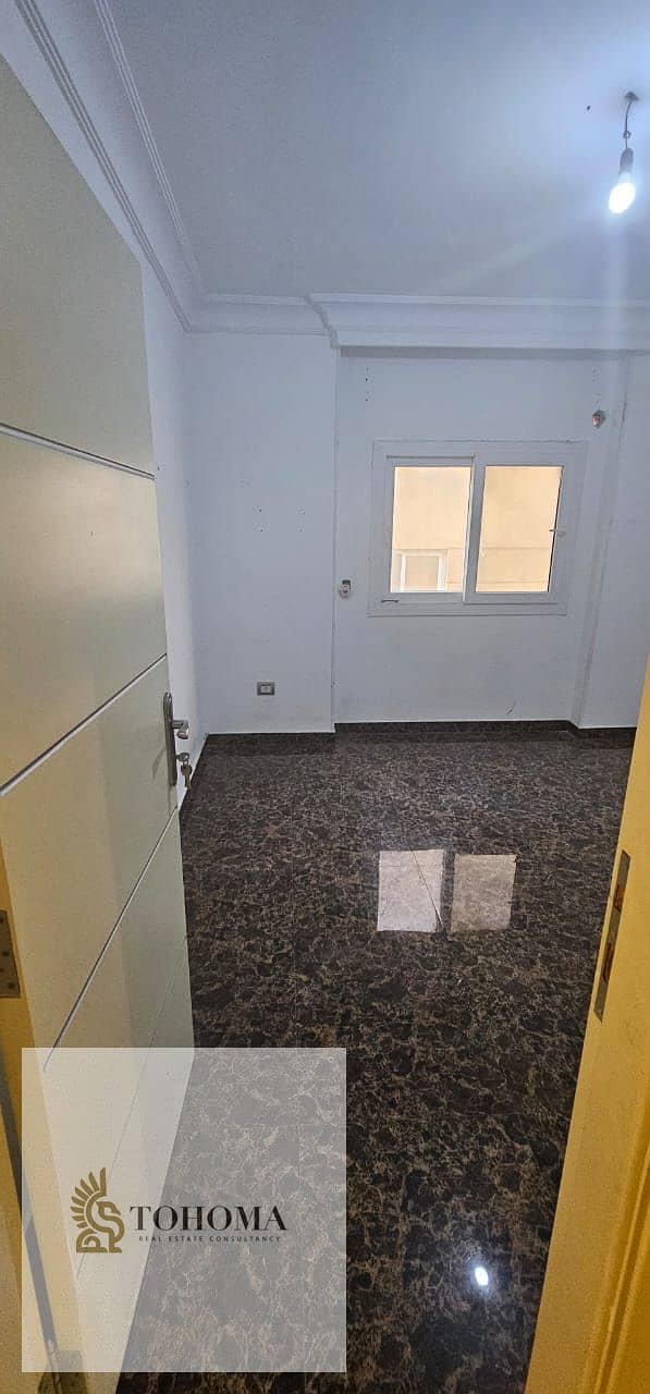 2 d8f3a721-ba72-4acc-8b7f-dd0ea4e28a73. jpg