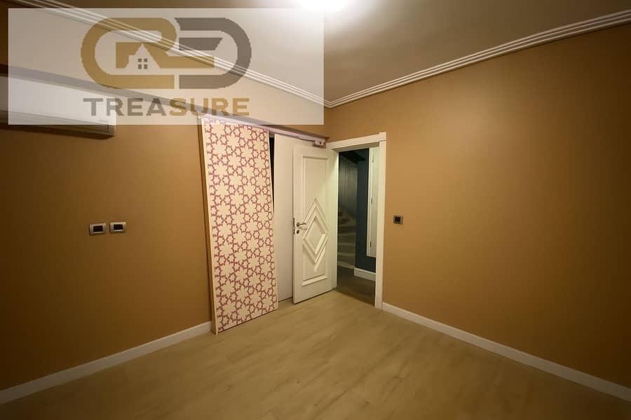 7 WhatsApp Image 2025-11-09 at 11.17. 51 AM. jpeg