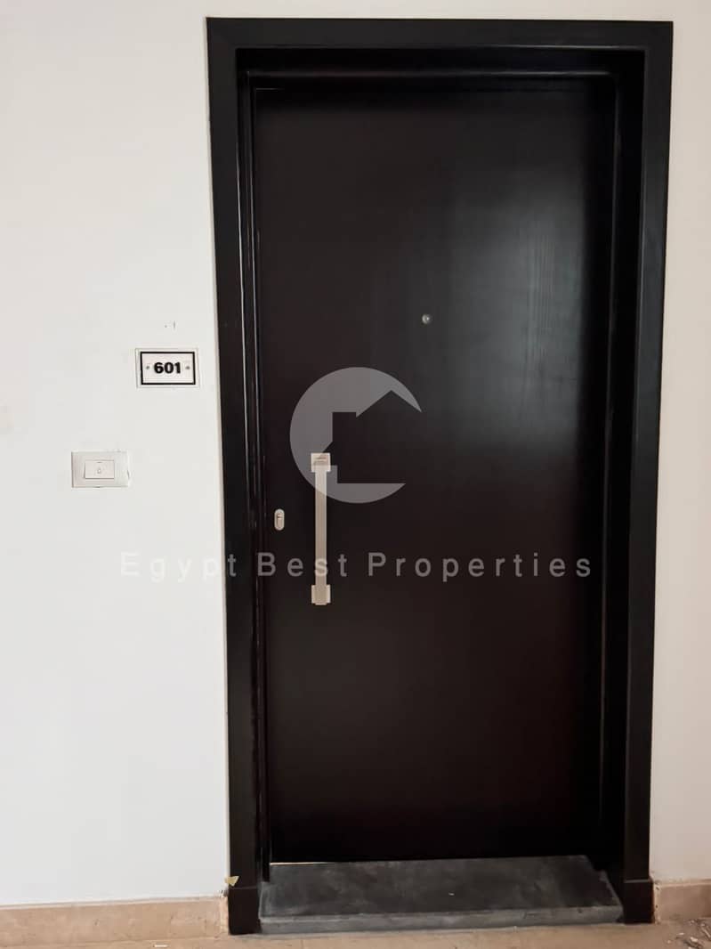 4 0bb16586-77f0-46ef-a03a-7cc4566095b9. jpeg