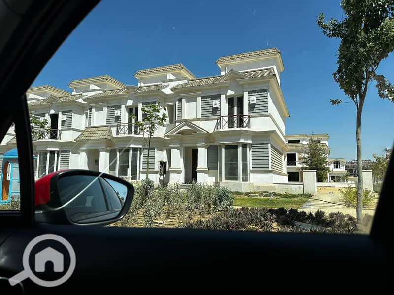 9 WhatsApp Image 2025-10-06 at 21.25. 35_20bbbd11. jpg