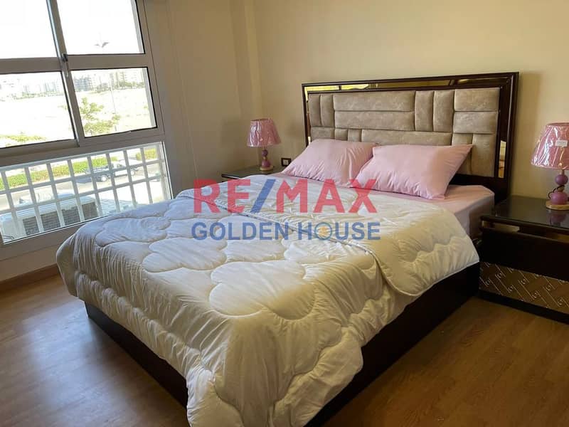 4 3d3286be-e5c2-438a-b68f-878a80efb26d. jpg