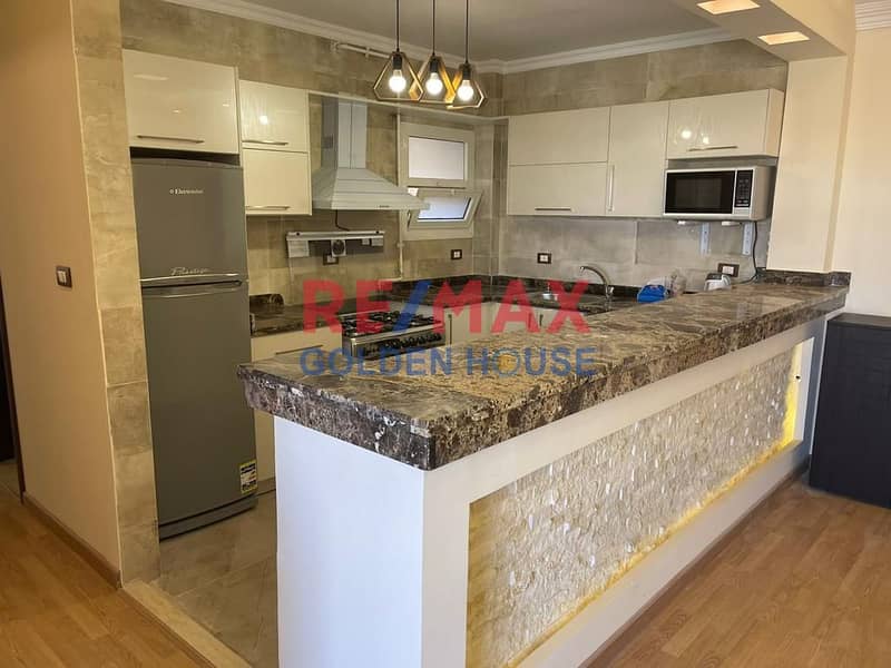 10 6227a51a-5c72-4296-a5ab-bd7e2e30c41c. jpg