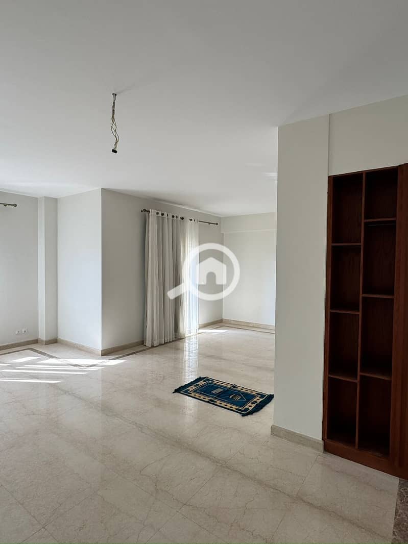 2 f6cd4e81-0656-4f2d-8fa4-98f04aa4ab12. jpg