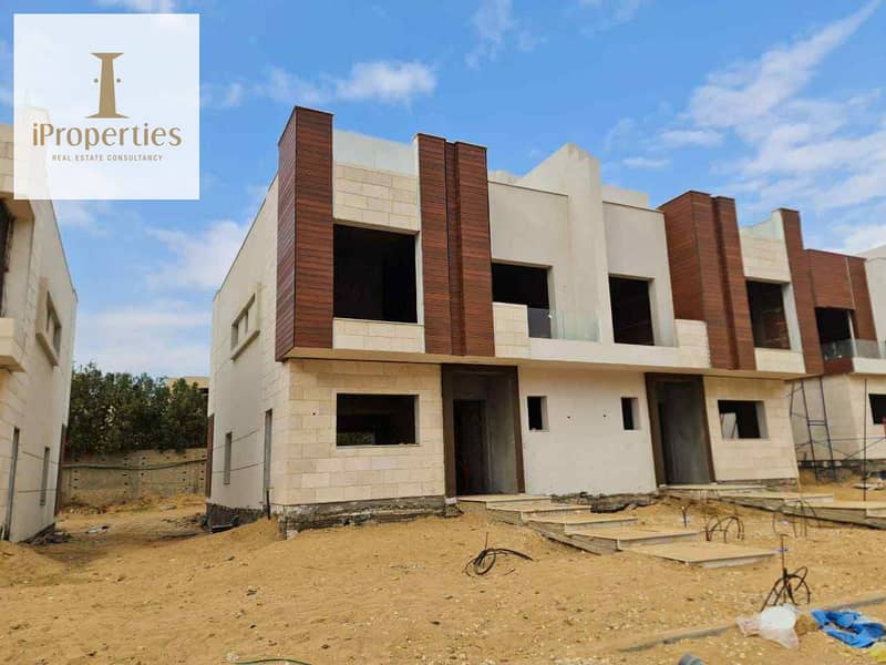 6 556915335_794653589939833_2098117133792161021_n. jpg