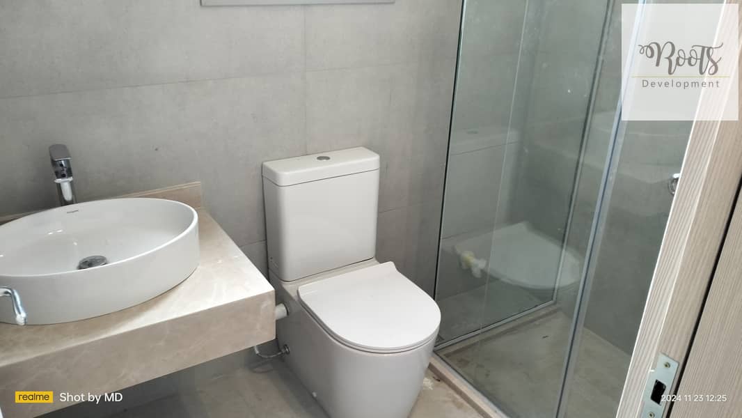 22 WhatsApp Image 2025-11-08 at 12.37. 39 (1). jpeg