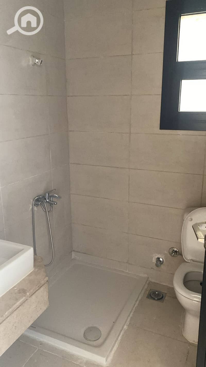 5 WhatsApp Image 2025-11-09 at 1.15. 28 PM (1). jpeg