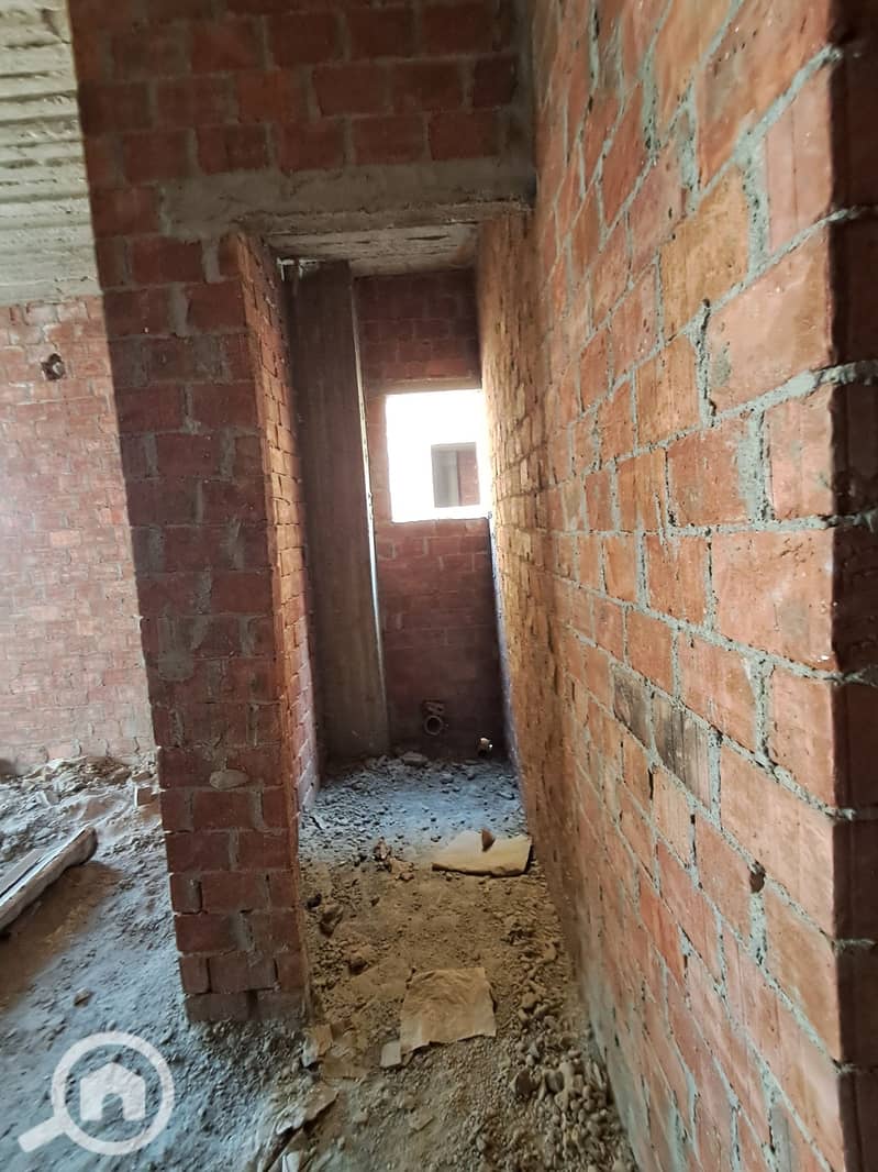 10 ٢٠٢٥١٠٢٢_١٤٥٦٢٨. jpg