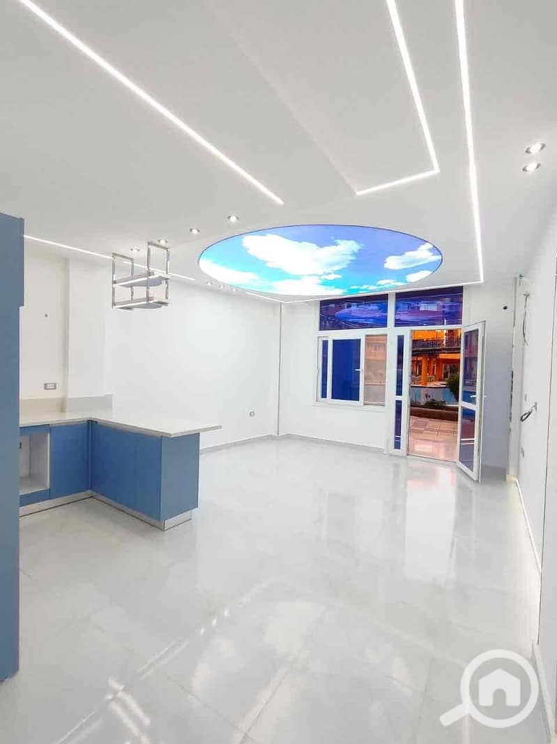 2 400915ce-aca7-4378-b24d-fefd928830d8. jpg