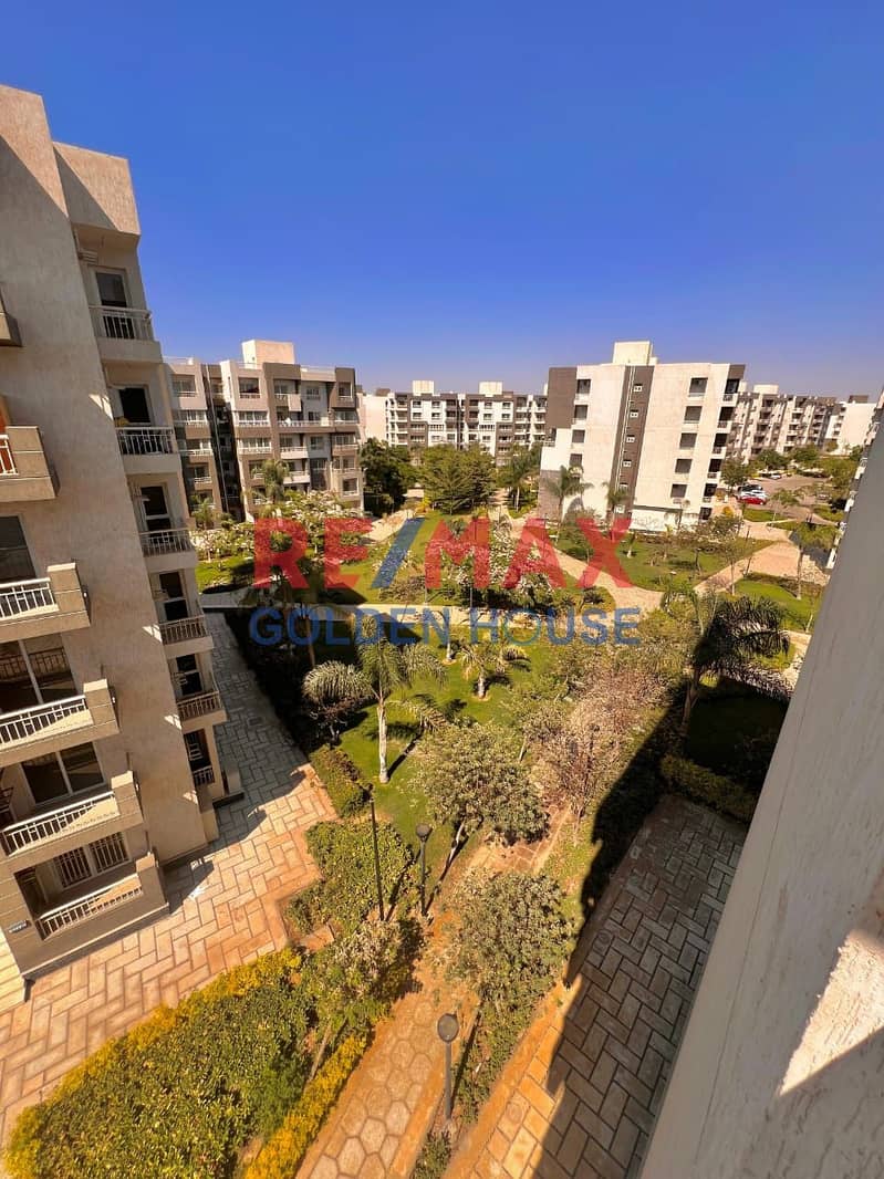 5 8b2c13a9-e25f-474b-9c9a-04791c62e434. jpg