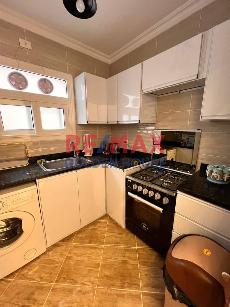 14 c2bd77c4-dd92-4bd9-b2b3-4d51070b79b0. jpg