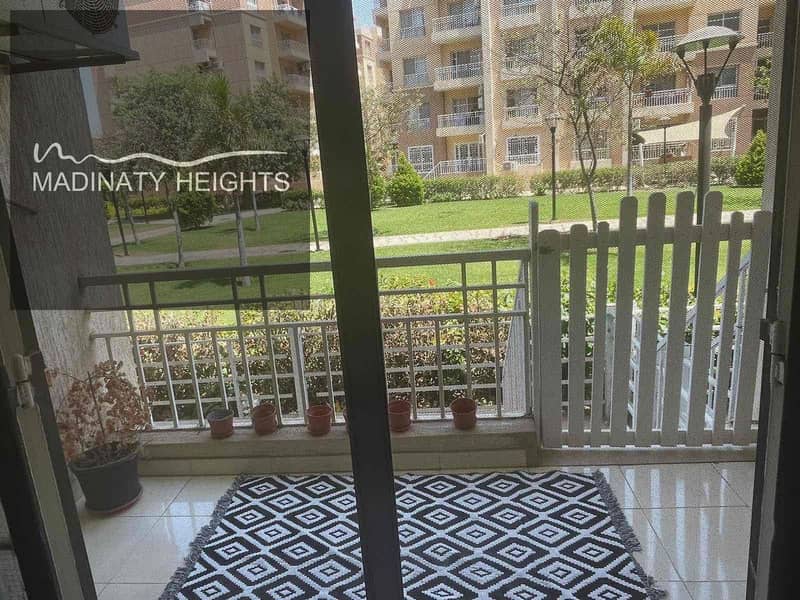 2 37E3379D-3B1C-4C4D-8D3C-FC063763B8E8. jpg