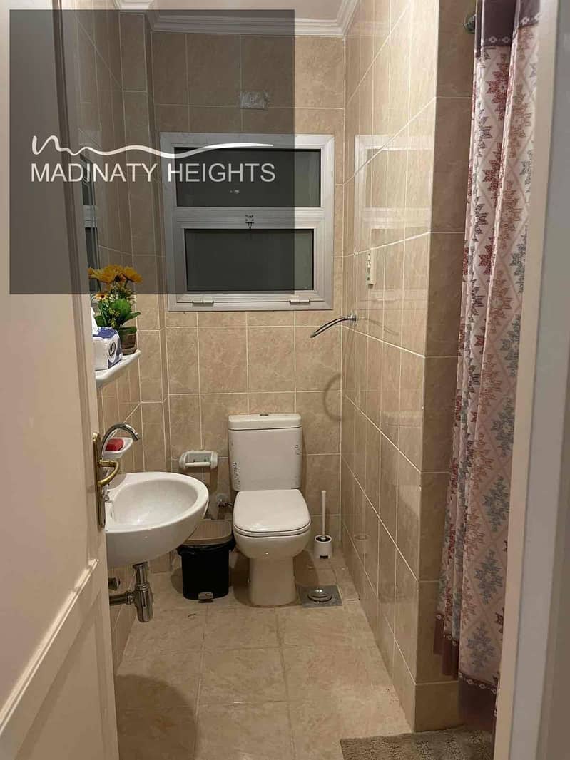 6 eaa1134f-6990-4a16-aabd-fb2f5a31f394. jpg