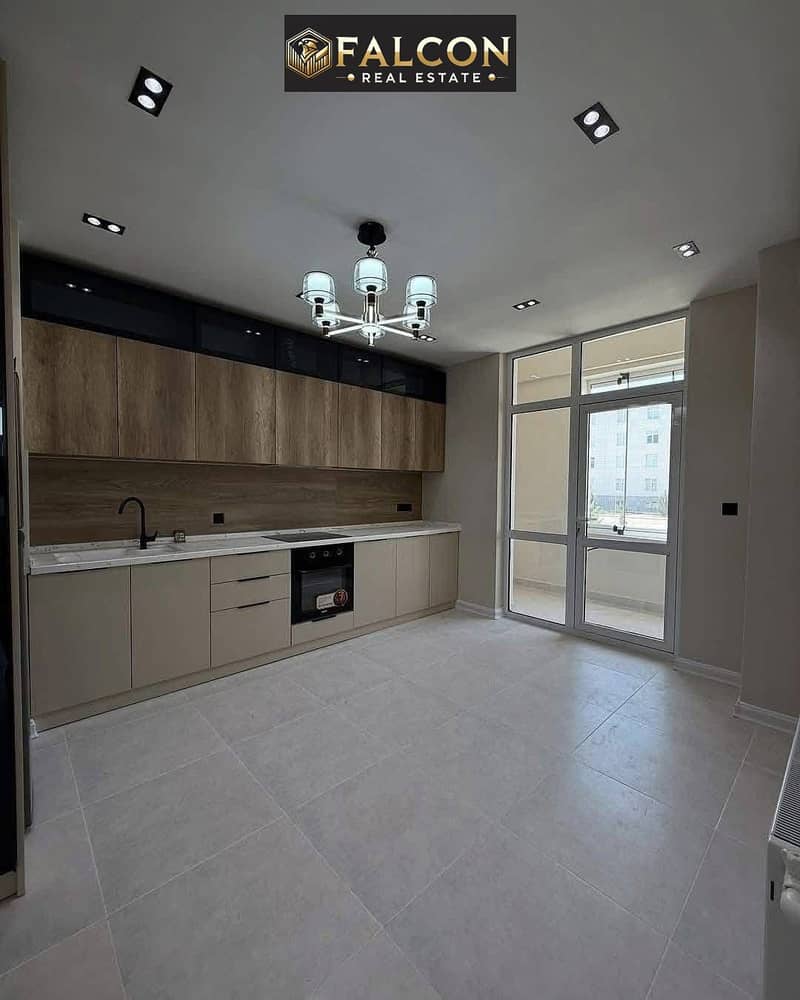 10 557921084_122139299060925865_1872367663214666392_n. jpg