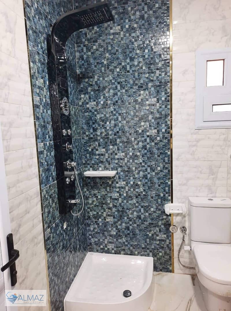 8 WhatsApp Image 2025-11-09 at 1.17. 44 PM (1). jpeg