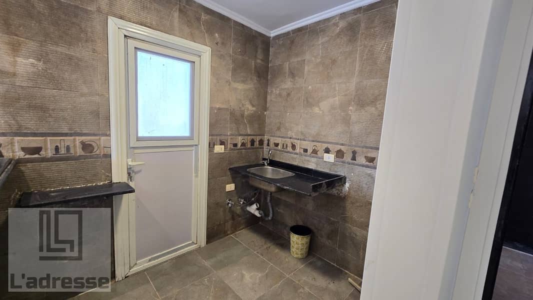 9 IMG-20250922-WA0063. jpg