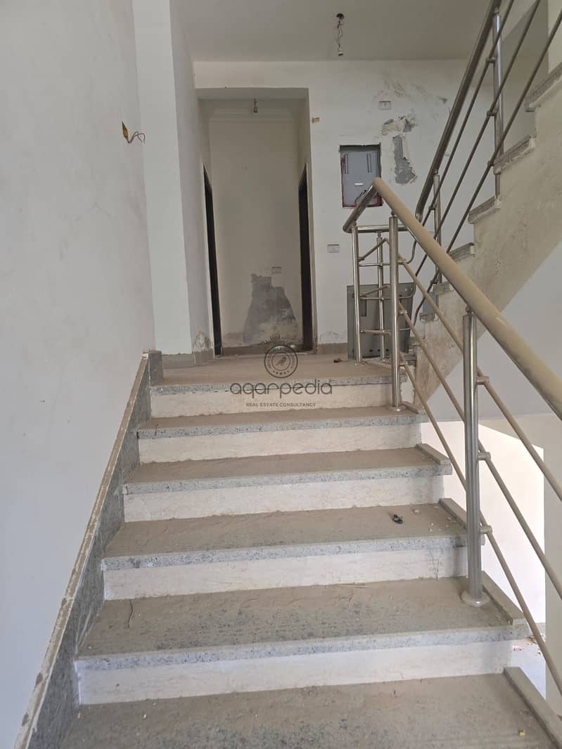 5 WhatsApp Image 2025-11-06 at 1.48. 59 PM (3). jpeg