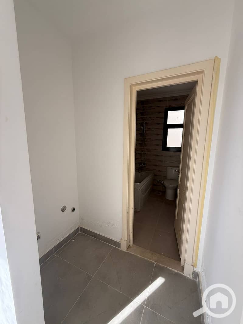 6 0a4a8306-8e6e-4299-b4e4-4182aa1f6c19 - Copy. jpeg