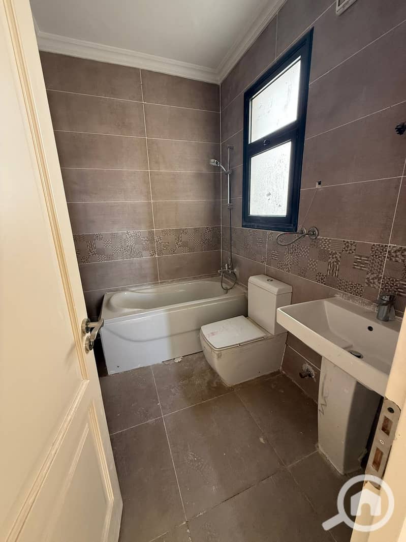 11 9c1c4d0e-e069-4bbf-8d0d-1074d3355c4d. jpeg