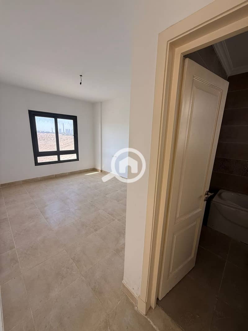 20 a9396c46-a664-4b32-8896-a8a13f35751a. jpeg