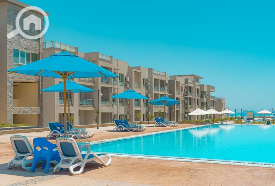 27 eece2930-3b4b-4c9f-898a-a260033d25de. jpg