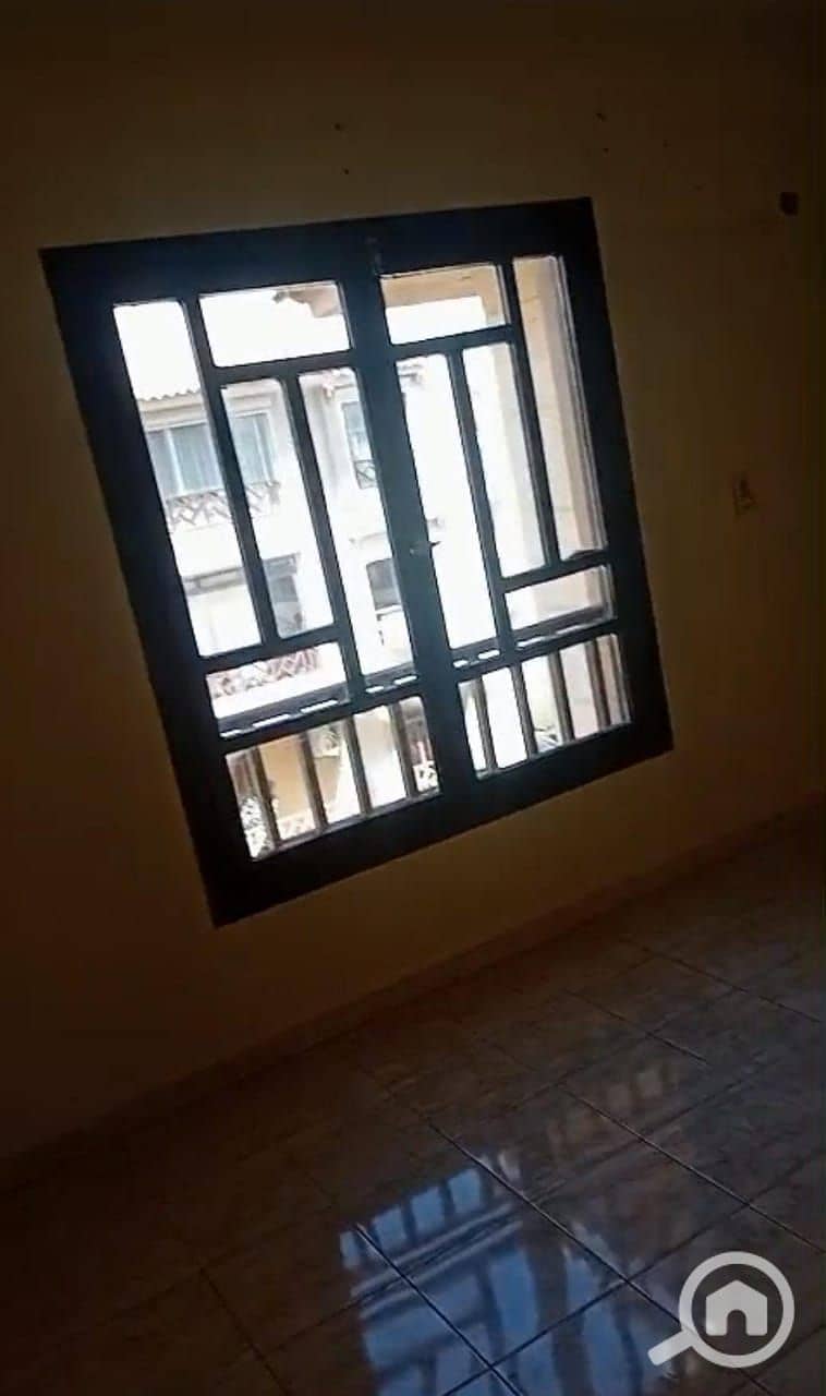 5 ace2ef58-fb1b-4d06-82ad-d38c2ecce766. jpg