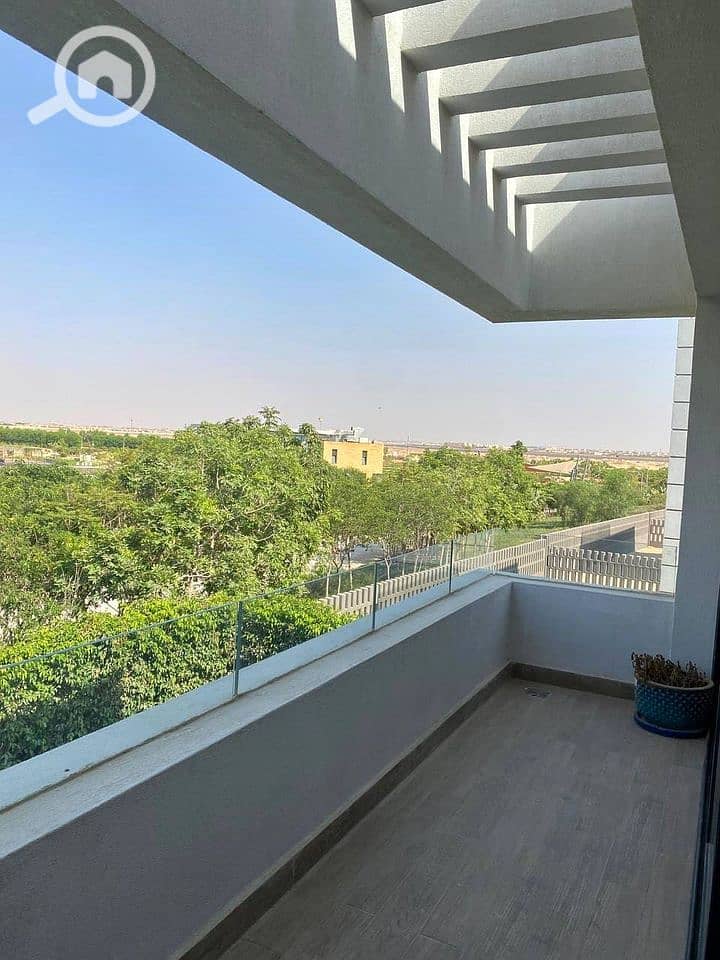 4 WhatsApp Image 2025-09-09 at 1.17. 24 PM (2). jpeg