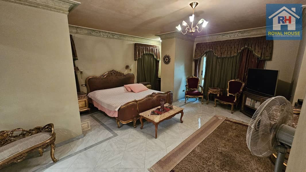 4 58e45fc4-c0e8-4d59-ab3a-fd03c2a678b0. jpg