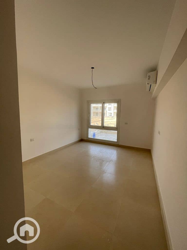 19 70447851-cd69-4d82-974b-6d9c4dff9cf5. jpg