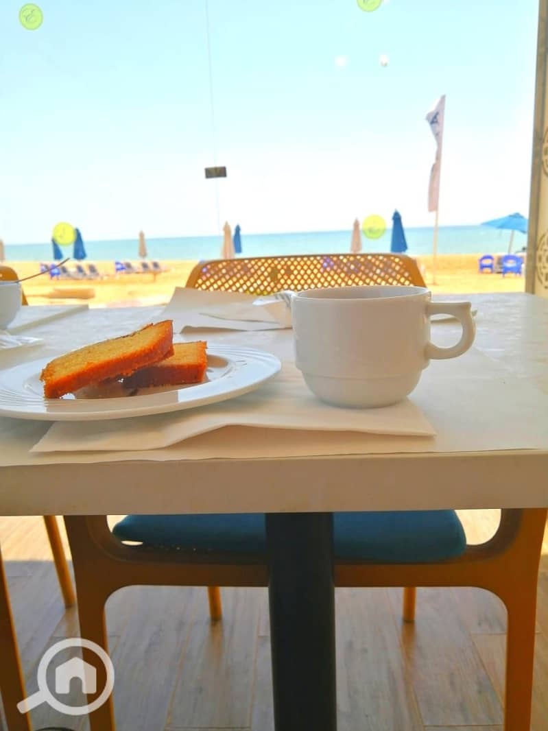 26 ea3648e0-82ff-404b-b1d2-82df0abf2084. jpg