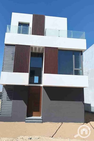 3 Bedroom Villa for Sale in New Cairo, Cairo - 1000925101. jpg