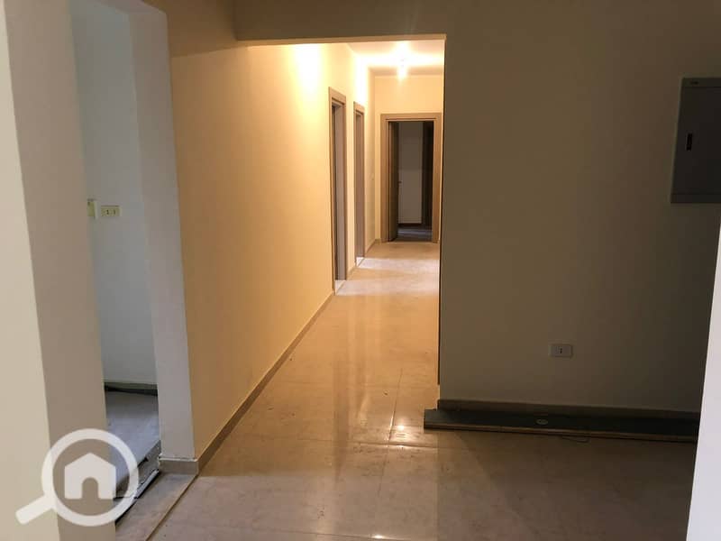 3 WhatsApp Image 2025-11-09 at 12.58. 51_54304fc4. jpg