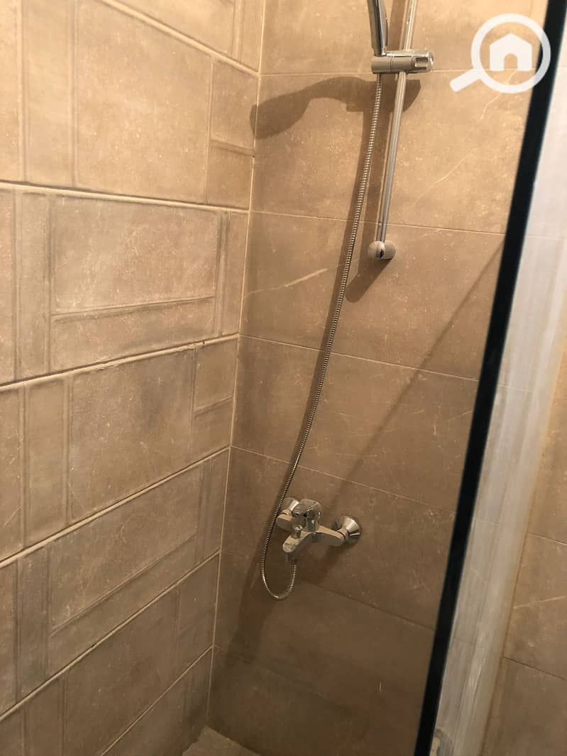 11 WhatsApp Image 2025-11-09 at 12.58. 52_c52fbe49. jpg