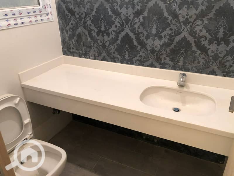 13 WhatsApp Image 2025-11-09 at 12.58. 53_41b45aff. jpg