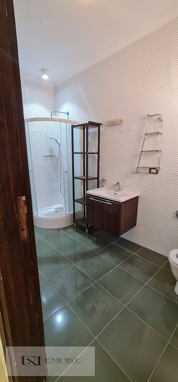 3 IMG-20251108-WA0100. jpg