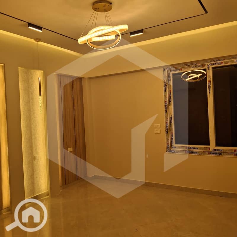 3 Zayed Dunes 3. jpg