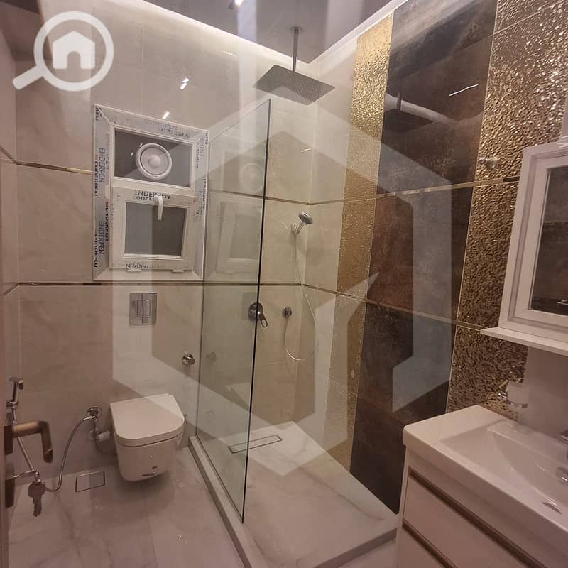 11 Zayed Dunes 12. jpg