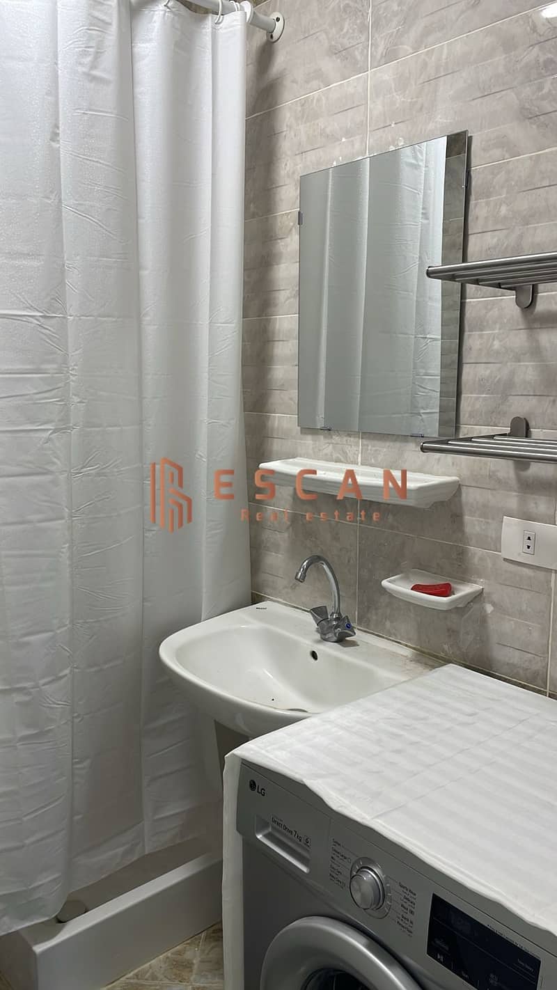 10 U893062 (13). jpg