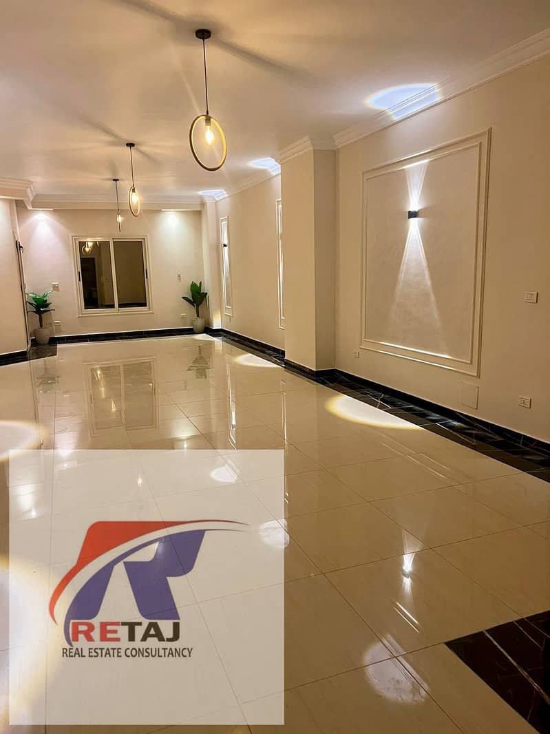 4 WhatsApp Image 2025-11-05 at 16.02. 50 (1). jpeg