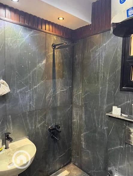 8 fed679c2-678f-4558-b6df-672bae752a9e. jpg