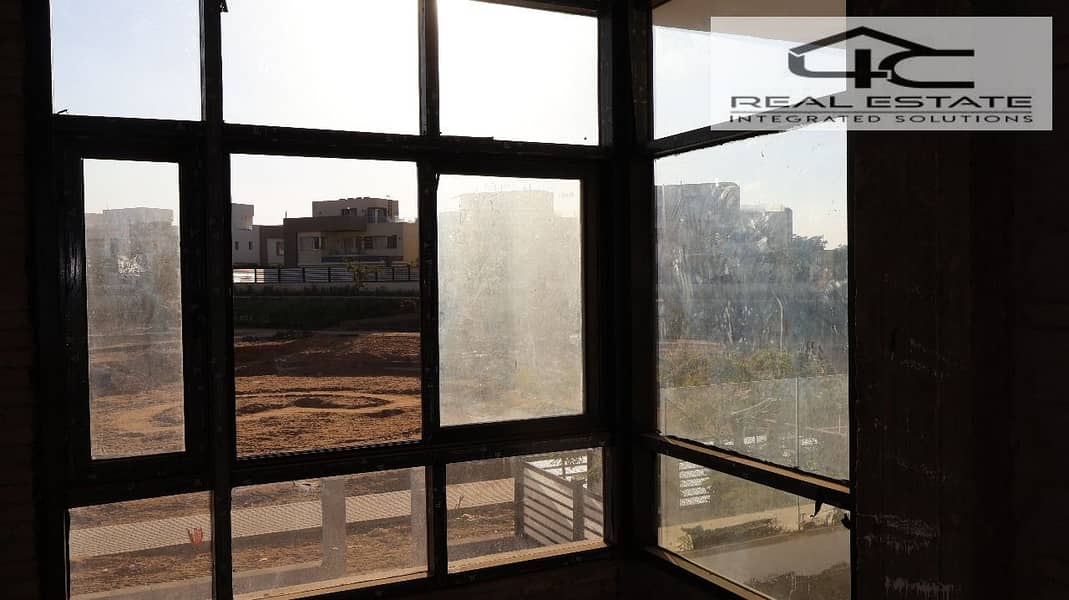 8 WhatsApp Image 2025-11-05 at 4.47. 24 AM (3). jpeg