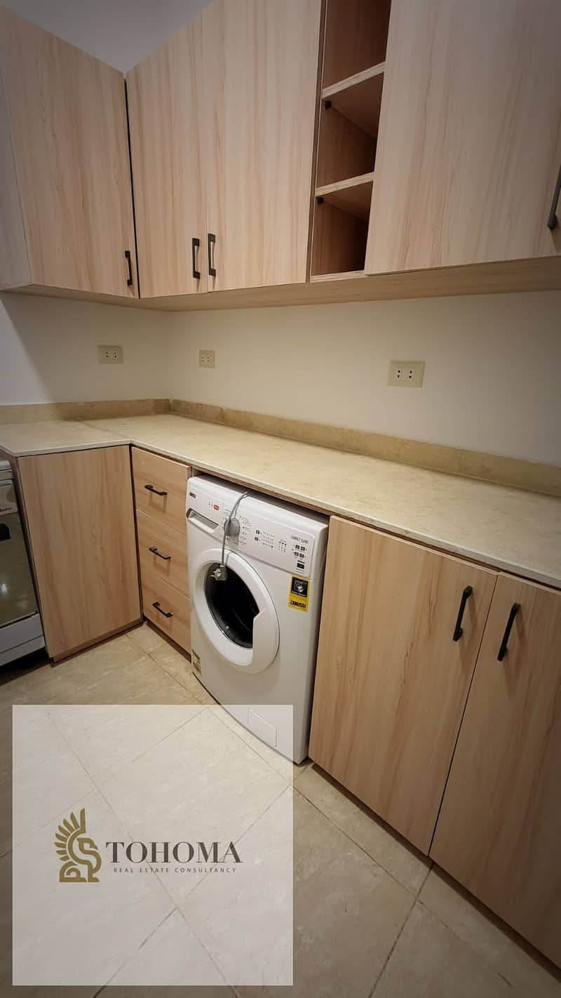 5 02675a97-289a-445a-9c82-ed82e6c4b2db. jpg